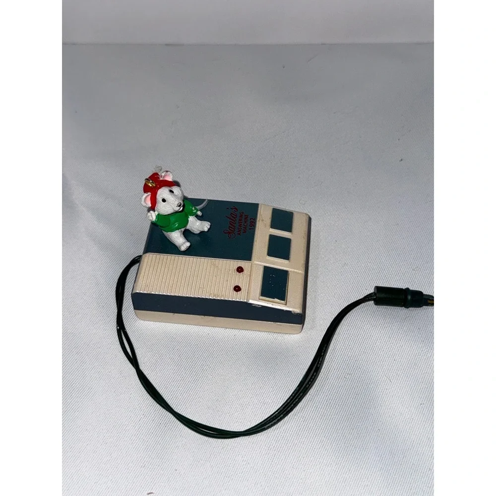 Vintage 1992 Hallmark Keepsake Santa's Answering Machine Magic Ornament Mouse